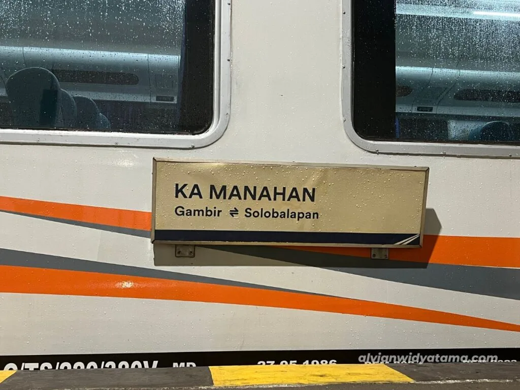 Rangkaian kereta api KA Manahan, Gambir-Solo Balapan