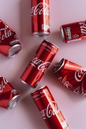Makanan yang Tidak Sengaja Diciptakan: Kisah di Balik Resep Terkenal 6 Coca Cola