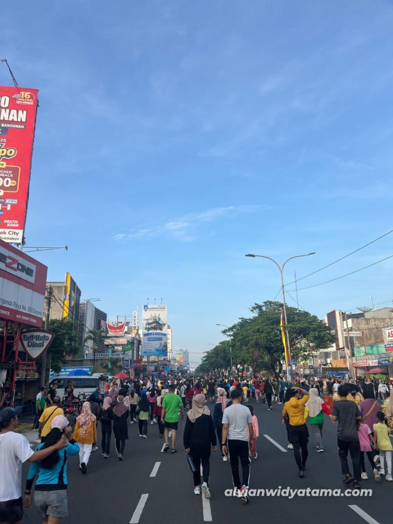 CFD Depok: Unik dan Beda Banget! 3 Car Free Day CFD Depok 3