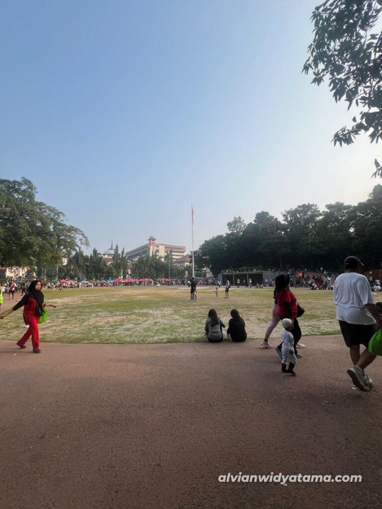 CFD Depok: Unik dan Beda Banget! 5 Running Track Depok Open Space DOS