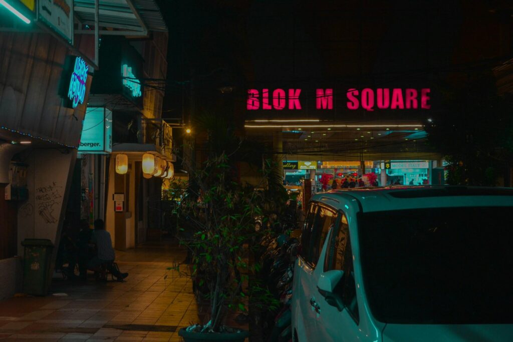 5 Tempat Kulineran Favorit di Jakarta: Dari Street Food hingga Fine Dining 2 5 Tempat Kuliner Favorit di Jakarta