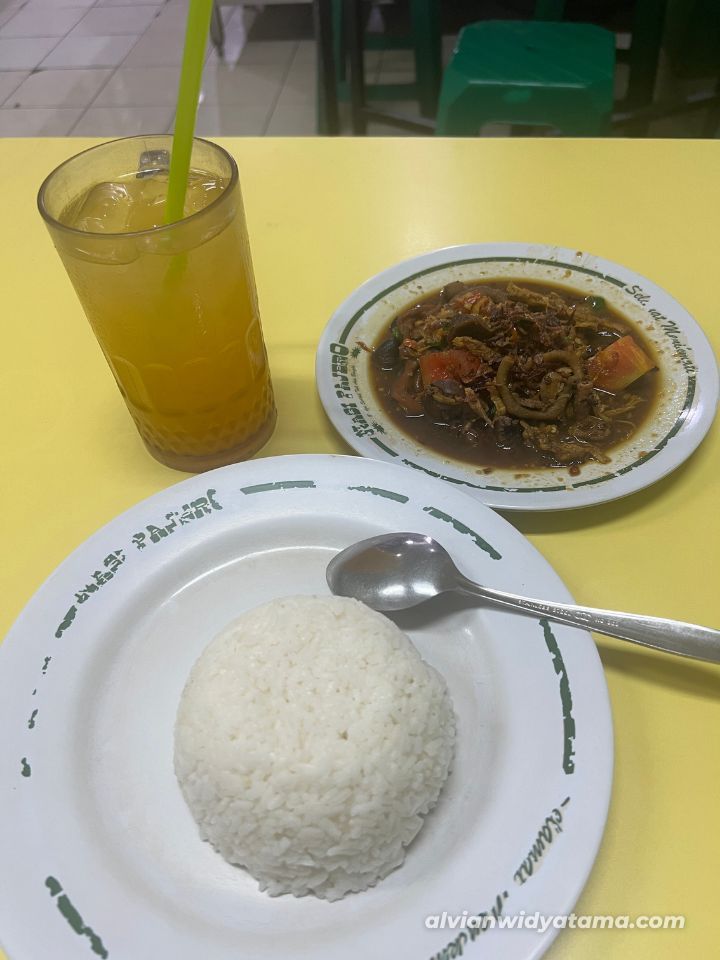 Eksplor Kuliner Cipete: Coba Apa Aja? (Part 2) 6 Depot Nasi Pajero Gongso Ayam