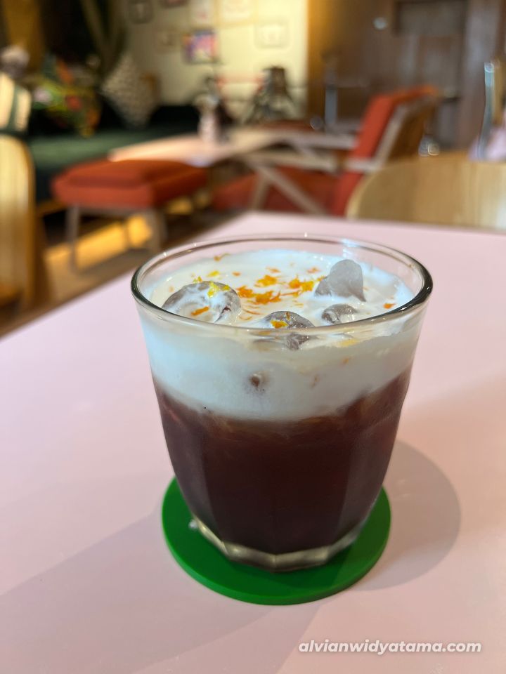 Mont Blanc Luc Coffee